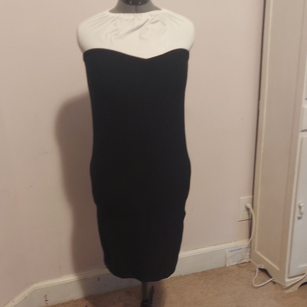 Elegant Black and White Women's Dress Sweater